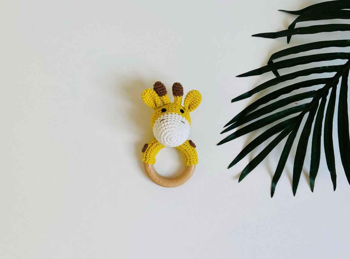 Giraffe baby gift box |baby bodysuit set | giraffe baby gift set | unique baby shower gift for new mom
